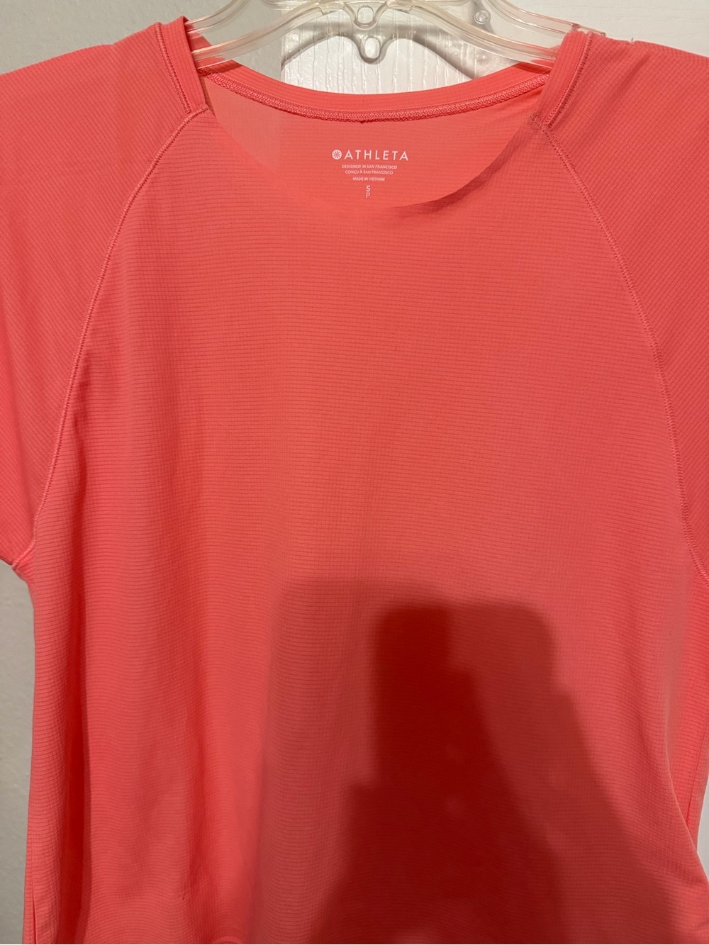 Athleta Mesh Women's Coral Short-Sleeve Active Top size small nwot